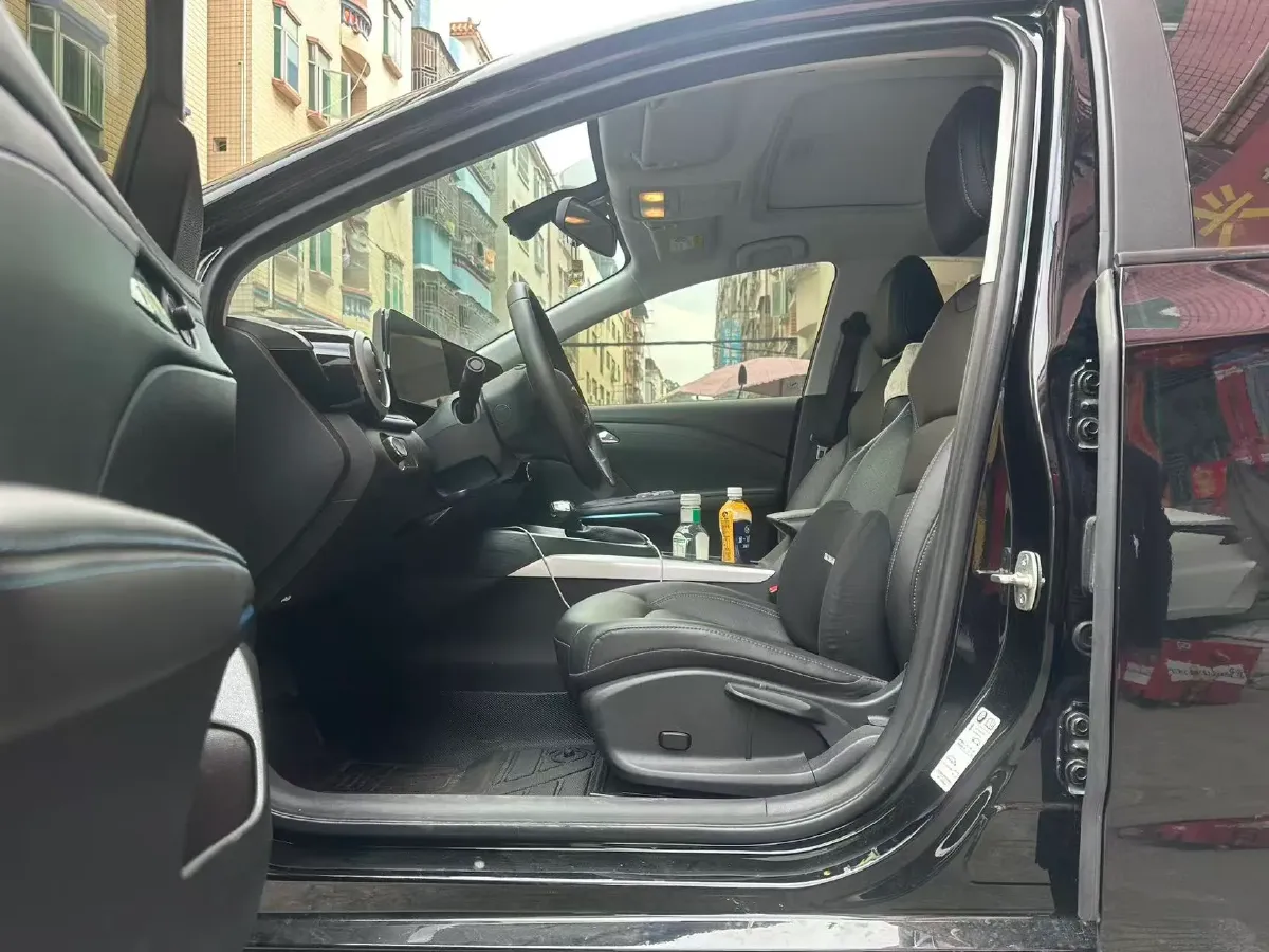 2023 Chevrolet Monza 1.3T 163HP L3 6AT,autocango,china used car exporter,china ev exporter,chinese used car exporter,chinese used ev exporter