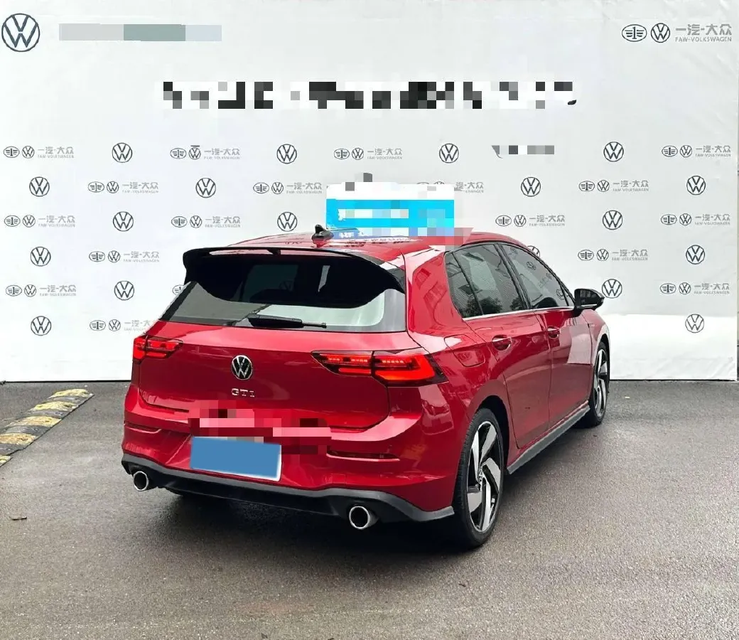 2021 Volkswagen GolfGTI 2.0T 220HP L4 7DCT,autocango,china used car exporter,china ev exporter,chinese used car exporter,chinese used ev exporter