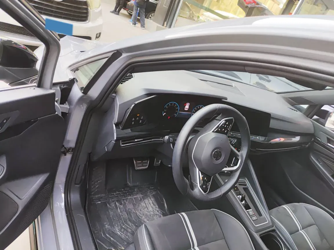 2023 Volkswagen Golf 1.4T 150HP L4 7DCT,autocango,china used car exporter,china ev exporter,chinese used car exporter,chinese used ev exporter