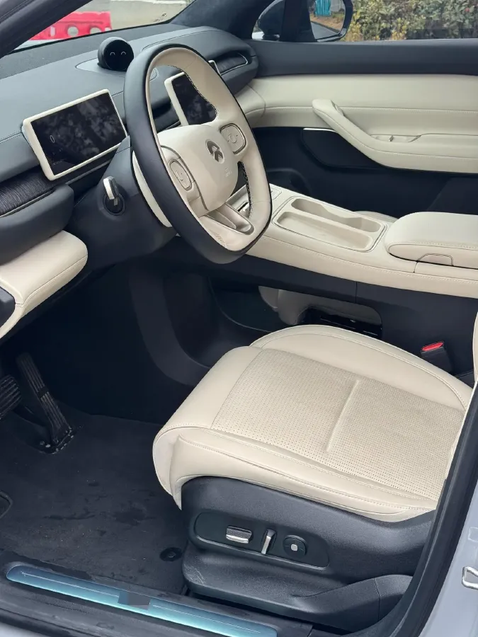 2022 NIO ES6 BEV 75KWH,autocango,china used car exporter,china ev exporter,chinese used car exporter,chinese used ev exporter