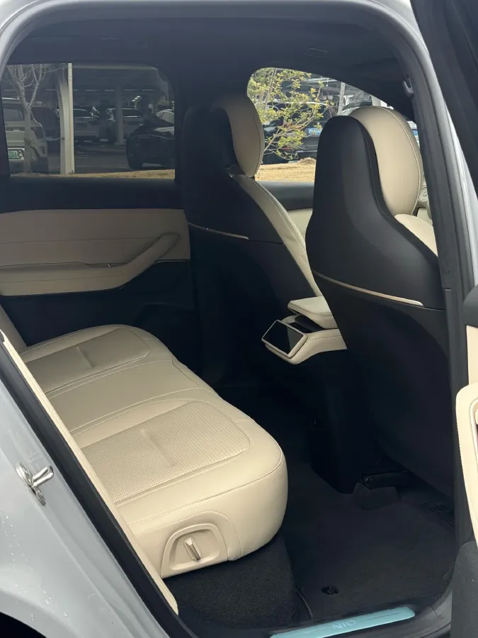 2022 NIO ES6 BEV 75KWH,autocango,china used car exporter,china ev exporter,chinese used car exporter,chinese used ev exporter