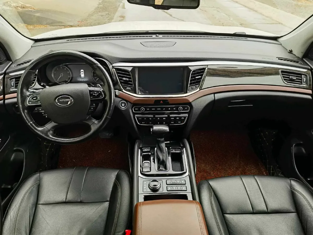 2017 GAC Trumpchi GS8 2.0T 201HP L4 6AT,autocango,china used car exporter,china ev exporter,chinese used car exporter,chinese used ev exporter