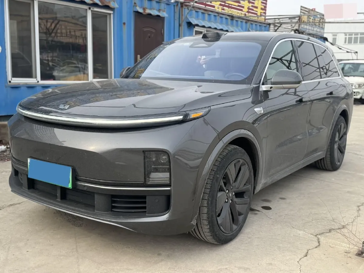2023 Li L8 Range Extended 154HP REEV 40.9KWH,autocango,china used car exporter,china ev exporter,chinese used car exporter,chinese used ev exporter