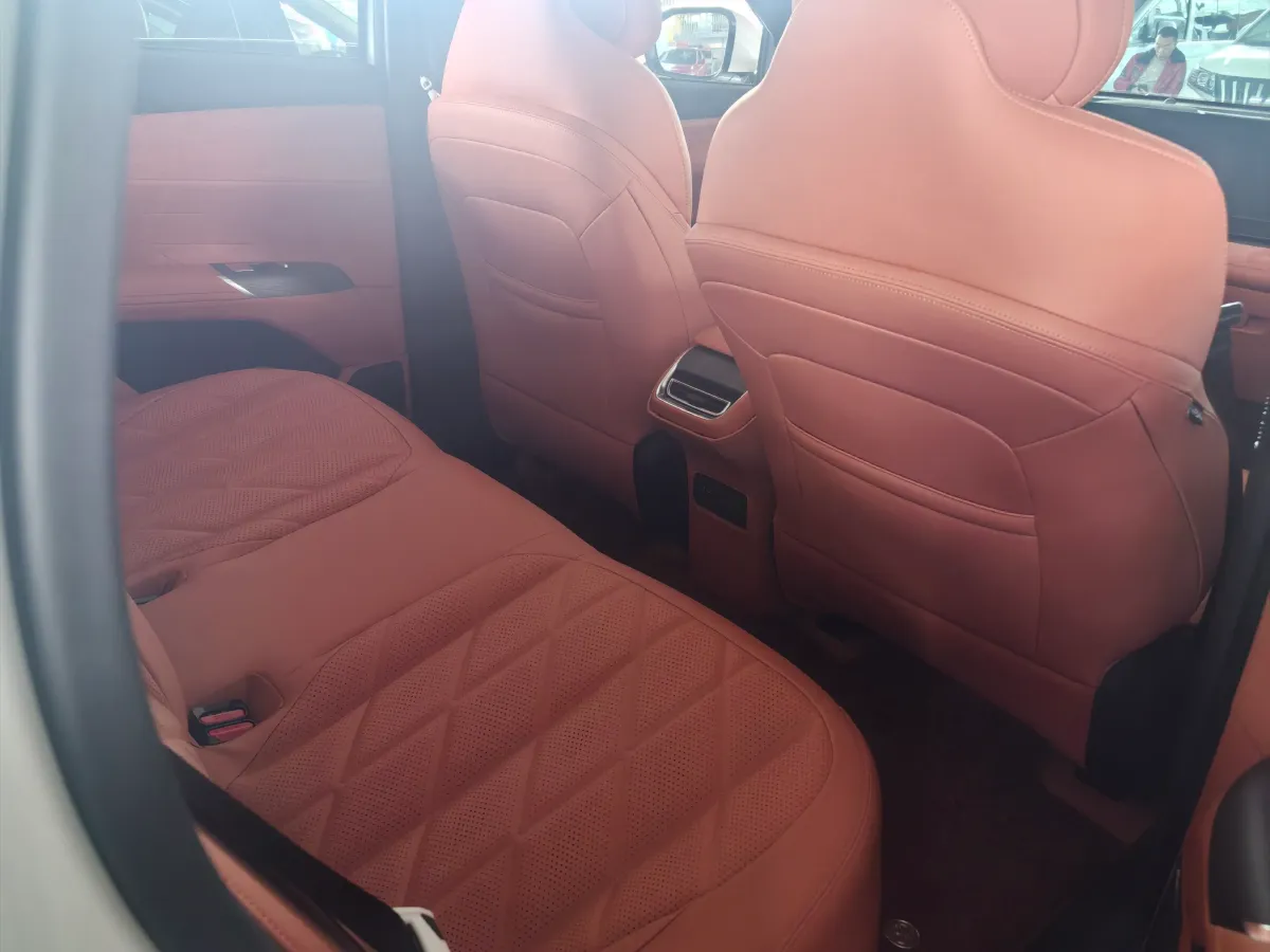 2025 ChangAn CS75 Plus 1.5T 192HP L4 8AT,autocango,china used car exporter,china ev exporter,chinese used car exporter,chinese used ev exporter