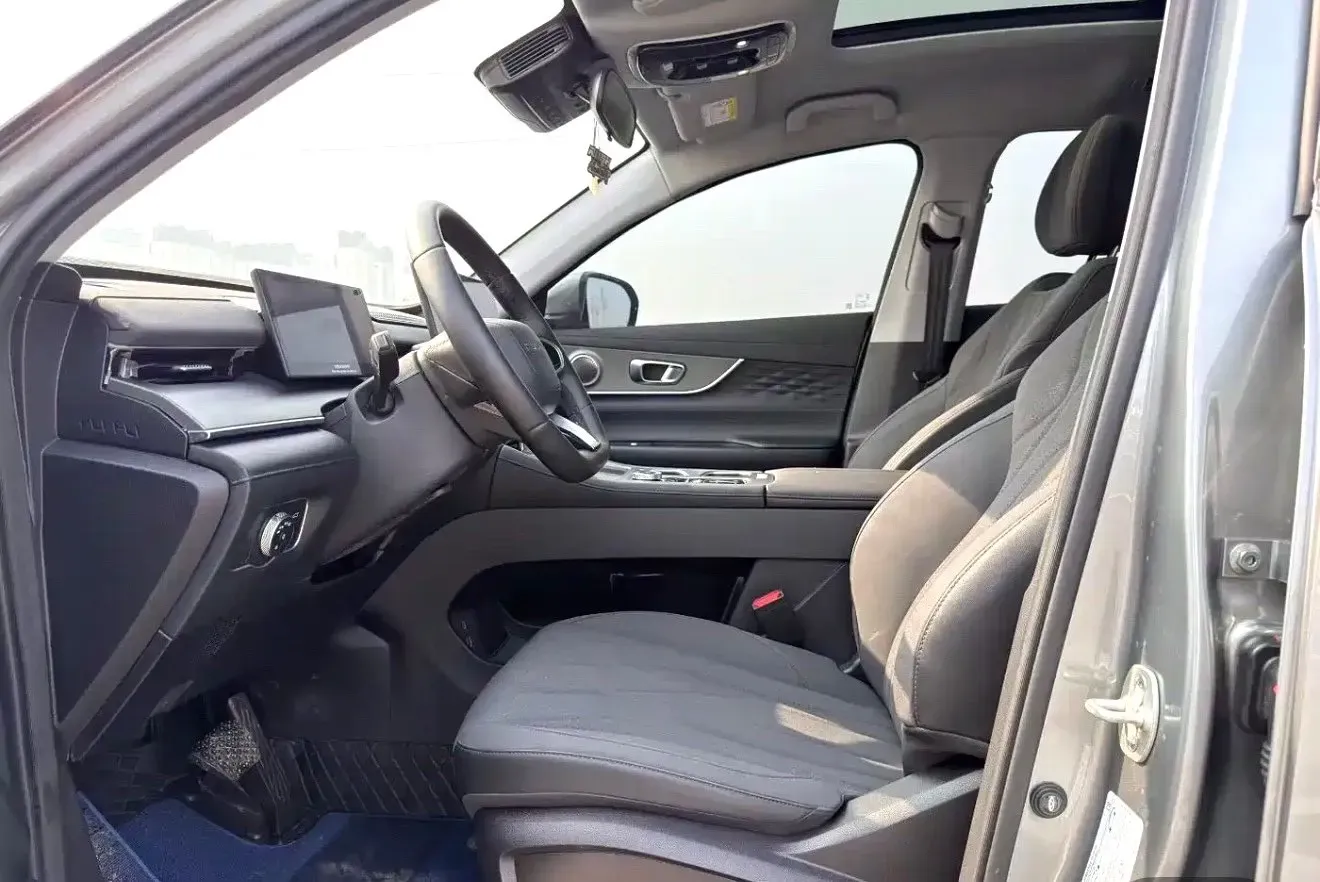 2025 Fulwin FulwinT8 1.5T 156HP L4 1DHT PHEV 18.67KWH,autocango,china used car exporter,china ev exporter,chinese used car exporter,chinese used ev exporter