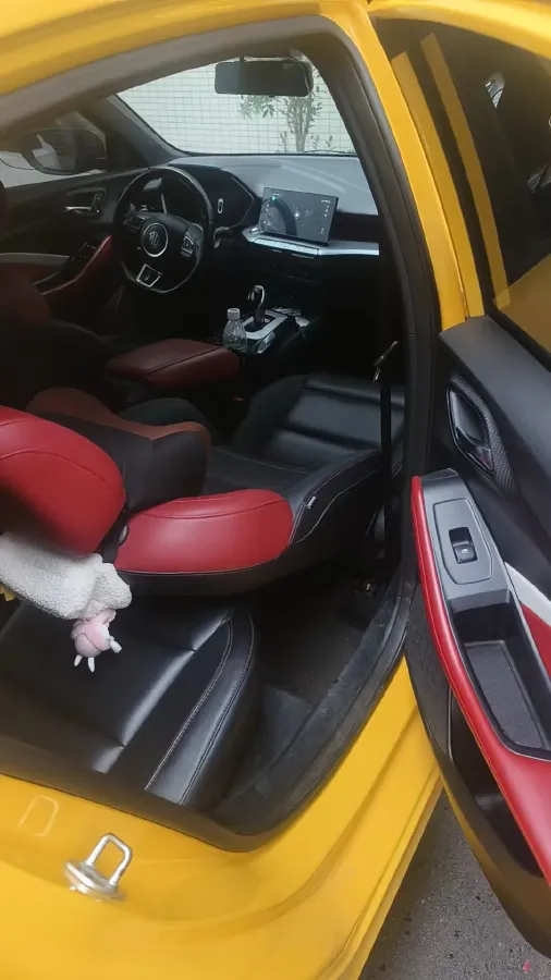 2022 MG 5 1.5T 173HP L4 7DCT,autocango,china used car exporter,china ev exporter,chinese used car exporter,chinese used ev exporter