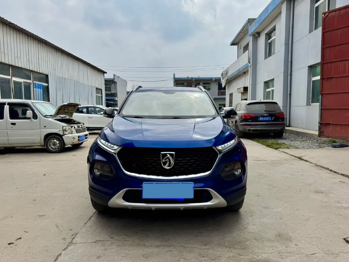 2017 BaoJun 510 1.5L 112HP L4 6MT,autocango,china used car exporter,china ev exporter,chinese used car exporter,chinese used ev exporter
