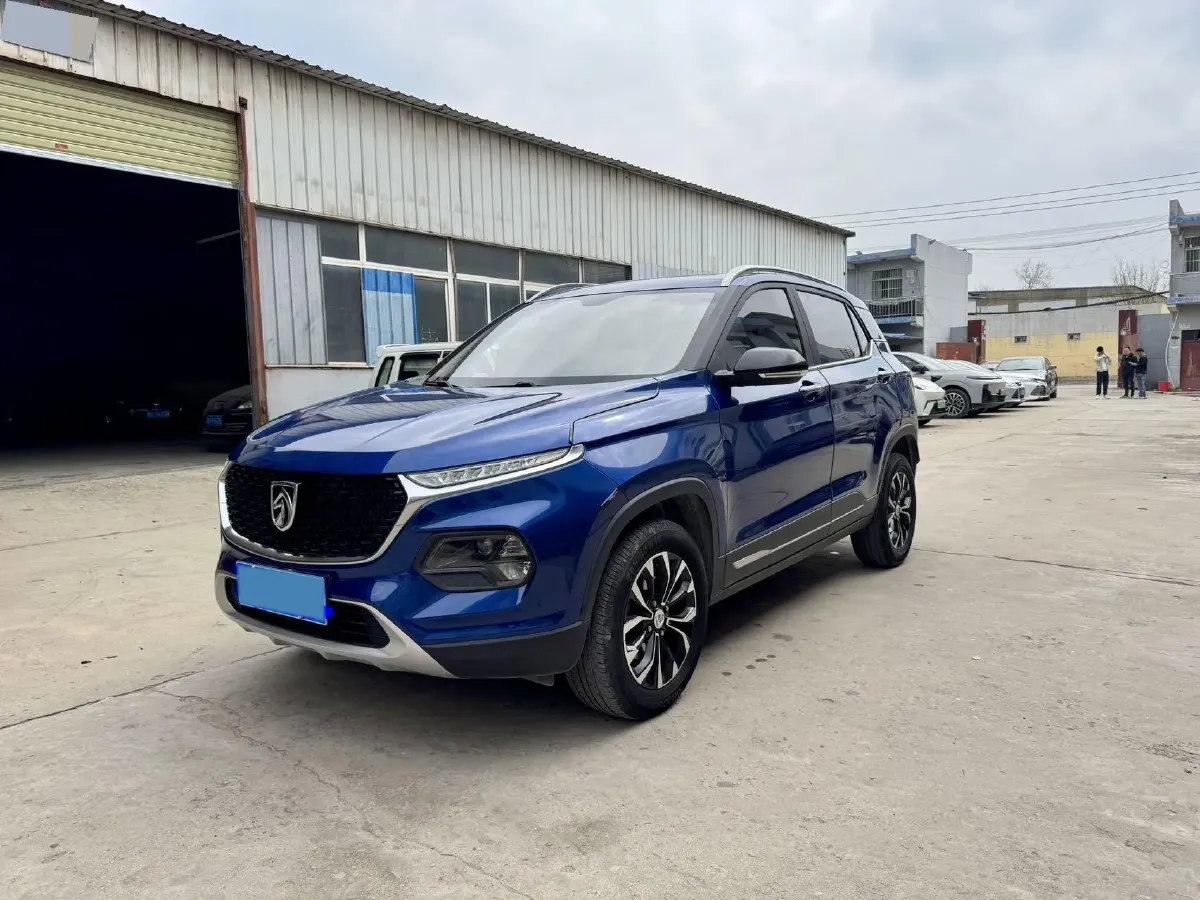 2017 BaoJun 510 1.5L 112HP L4 6MT,autocango,china used car exporter,china ev exporter,chinese used car exporter,chinese used ev exporter