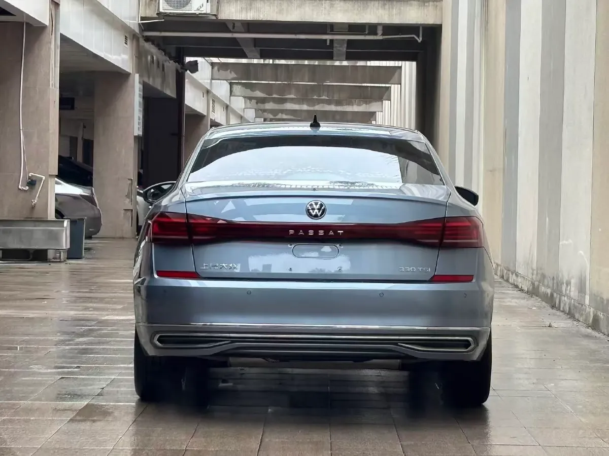 2021 Volkswagen Passat 2.0T 186HP L4 7DCT,autocango,china used car exporter,china ev exporter,chinese used car exporter,chinese used ev exporter