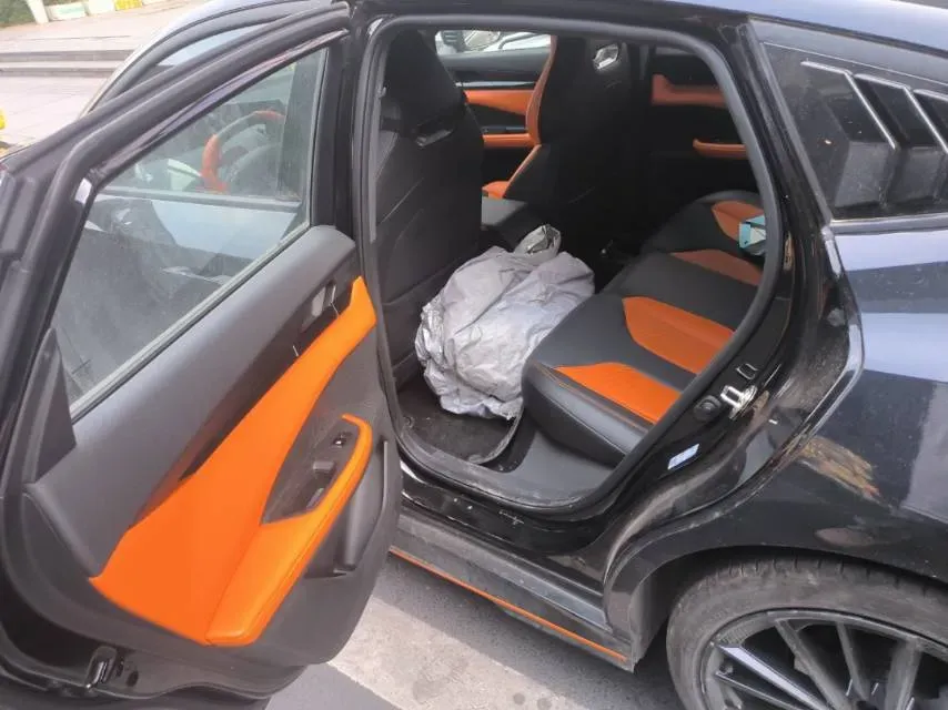 2023 ChangAn UNI-V 1.5T 188HP L4 7DCT,autocango,china used car exporter,china ev exporter,chinese used car exporter,chinese used ev exporter