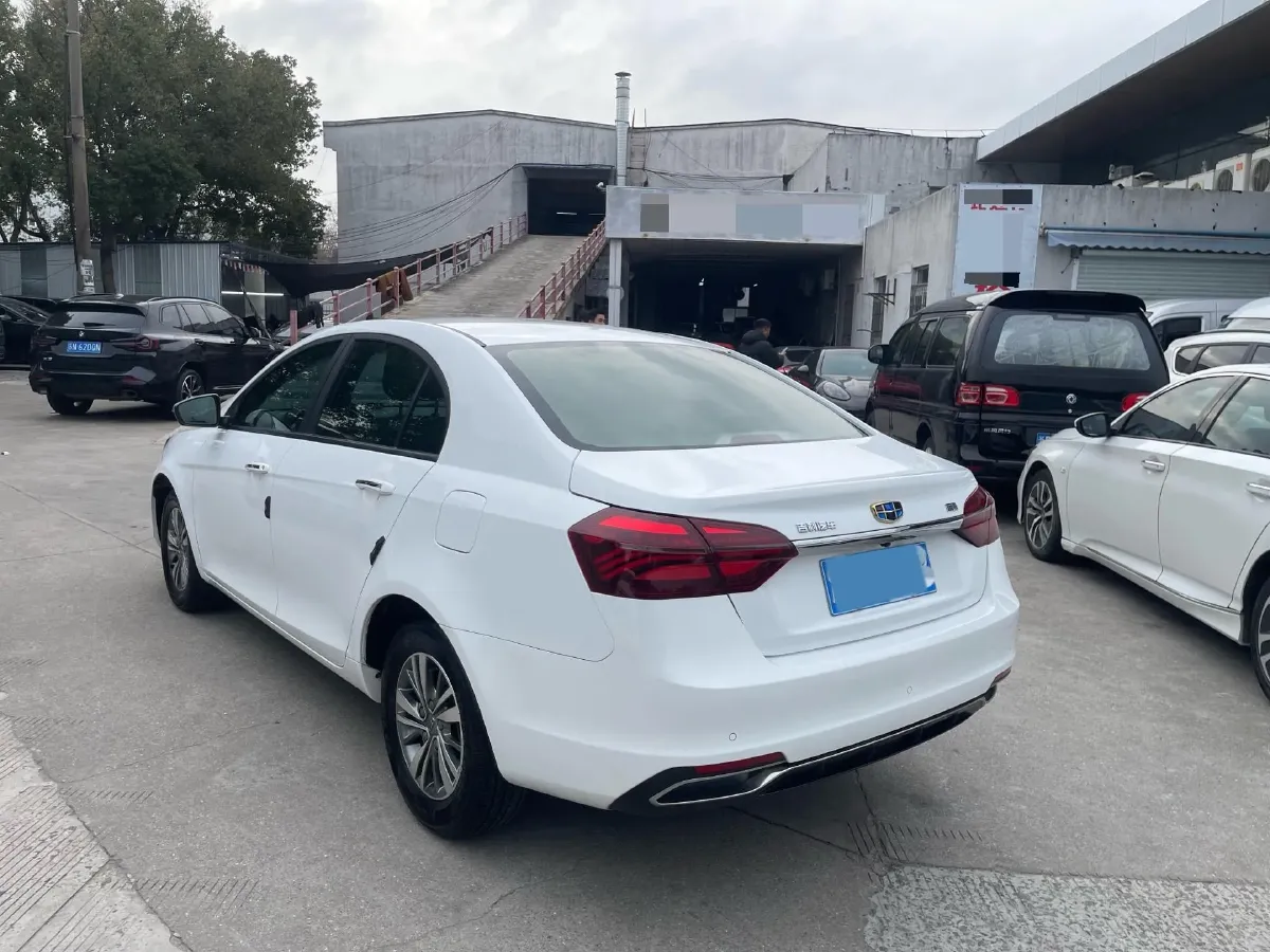2018 Geely Emgrand 1.5L 109HP L4 5MT,autocango,china used car exporter,china ev exporter,chinese used car exporter,chinese used ev exporter
