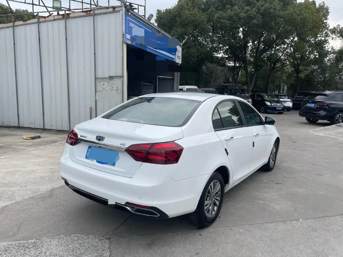 2018 Geely Emgrand 1.5L 109HP L4 5MT,autocango,china used car exporter,china ev exporter,chinese used car exporter,chinese used ev exporter