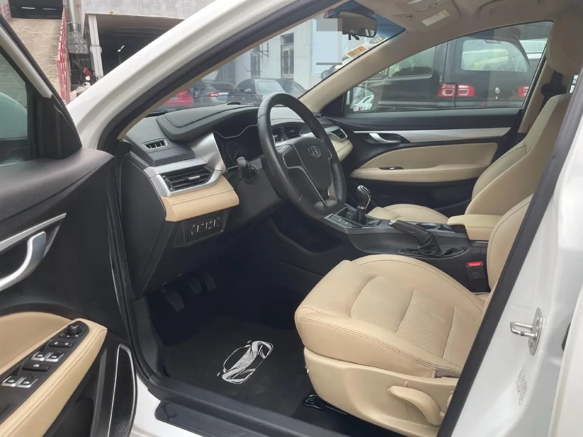 2018 Geely Emgrand 1.5L 109HP L4 5MT,autocango,china used car exporter,china ev exporter,chinese used car exporter,chinese used ev exporter