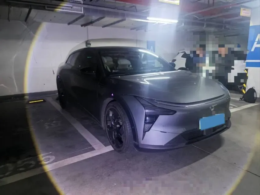 2023 Honda CR-V 2.0L 150HP L4 E-CVT PHEV 17.7KWH,autocango,china used car exporter,china ev exporter,chinese used car exporter,chinese used ev exporter