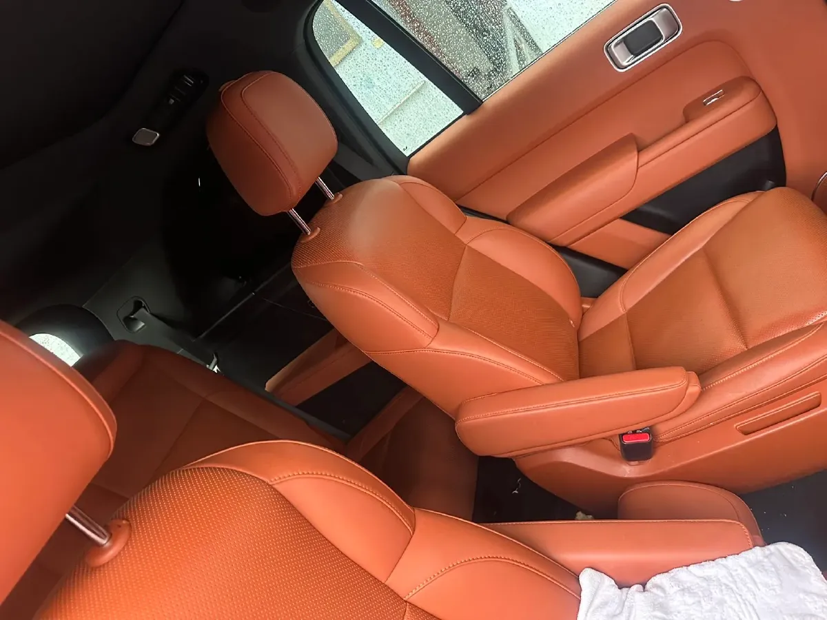 2023 Li L8 Range Extended 154HP REEV 40.9KWH,autocango,china used car exporter,china ev exporter,chinese used car exporter,chinese used ev exporter