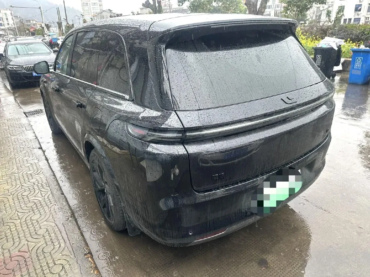 2023 Li L8 Range Extended 154HP REEV 40.9KWH,autocango,china used car exporter,china ev exporter,chinese used car exporter,chinese used ev exporter