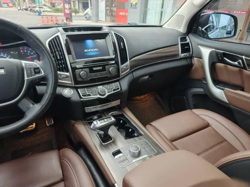 2017 Haval H9 2.0T 252HP L4 8AT,autocango,china used car exporter,china ev exporter,chinese used car exporter,chinese used ev exporter