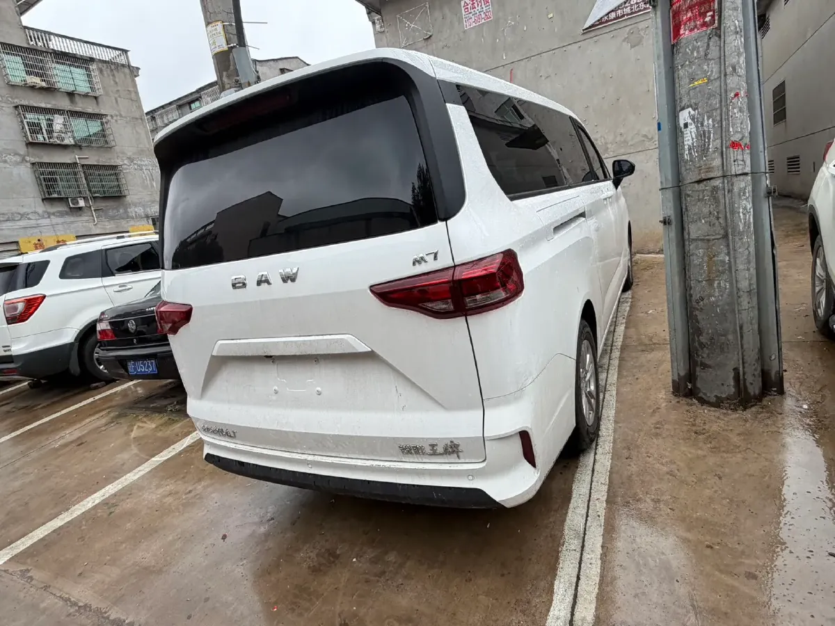 2023 BAW RuiSheng Trump M7 1.6L 124HP L4 5MT,autocango,china used car exporter,china ev exporter,chinese used car exporter,chinese used ev exporter
