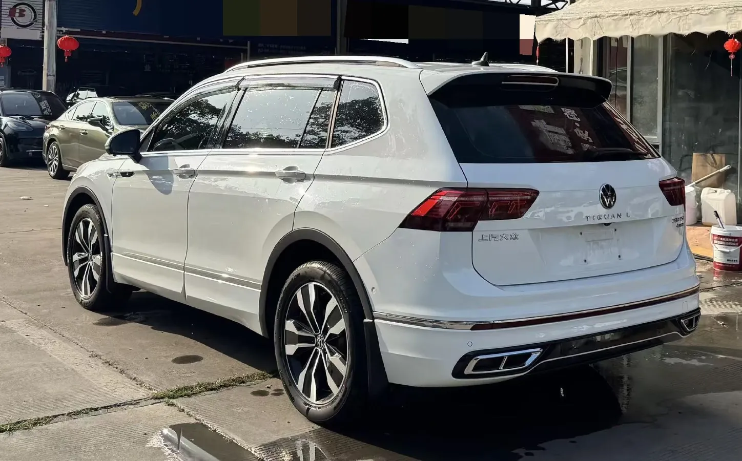 2024 Volkswagen Tiguan L 2.0T 220HP L4 7DCT,autocango,china used car exporter,china ev exporter,chinese used car exporter,chinese used ev exporter
