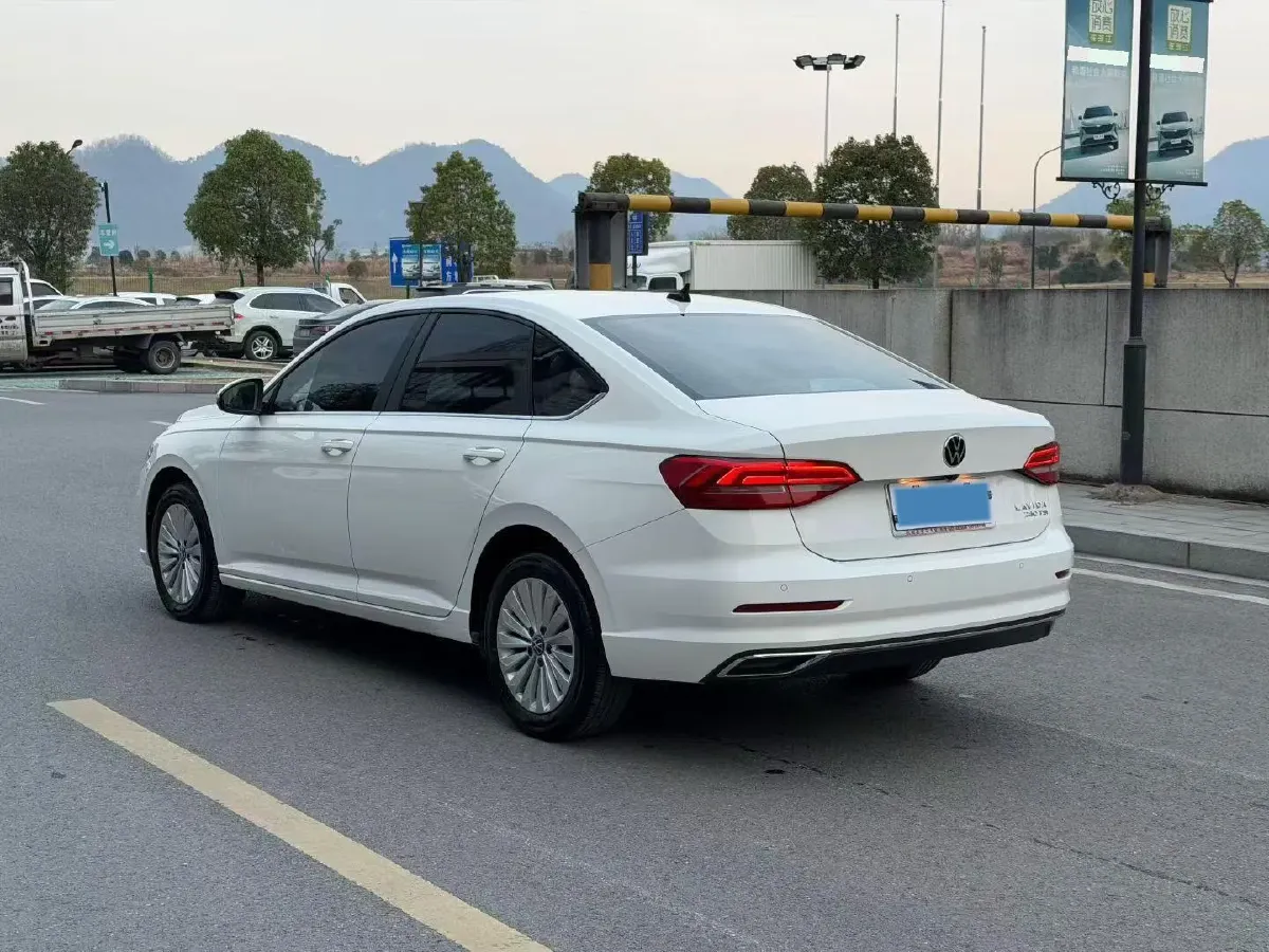 2021 Volkswagen Lavida 1.4T 150HP L4 7DCT,autocango,china used car exporter,china ev exporter,chinese used car exporter,chinese used ev exporter