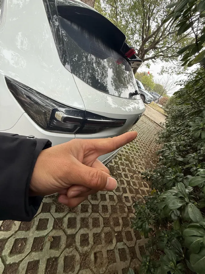 2022 ChangAn UNI-V 1.5T 188HP L4 7DCT,autocango,china used car exporter,china ev exporter,chinese used car exporter,chinese used ev exporter