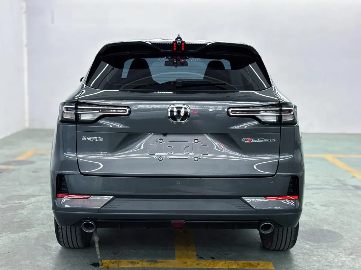 2023 ChangAn CS55 Plus 1.5T 188HP L4 7DCT,autocango,china used car exporter,china ev exporter,chinese used car exporter,chinese used ev exporter