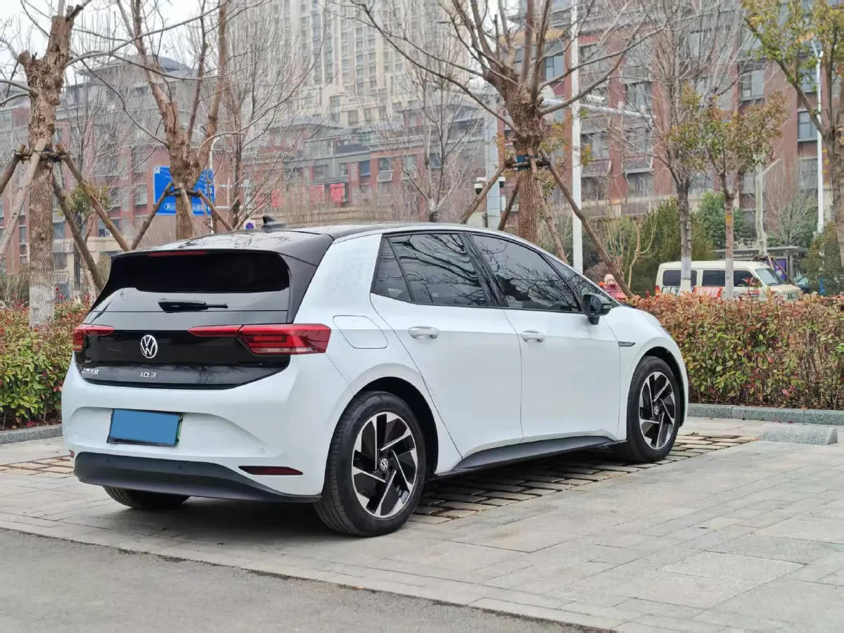 2023 Volkswagen ID.3 BEV 52.8KWH,autocango,china used car exporter,china ev exporter,chinese used car exporter,chinese used ev exporter