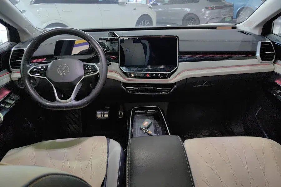 2021 Volkswagen ID.6 Crozz BEV 84.8KWH,autocango,china used car exporter,china ev exporter,chinese used car exporter,chinese used ev exporter