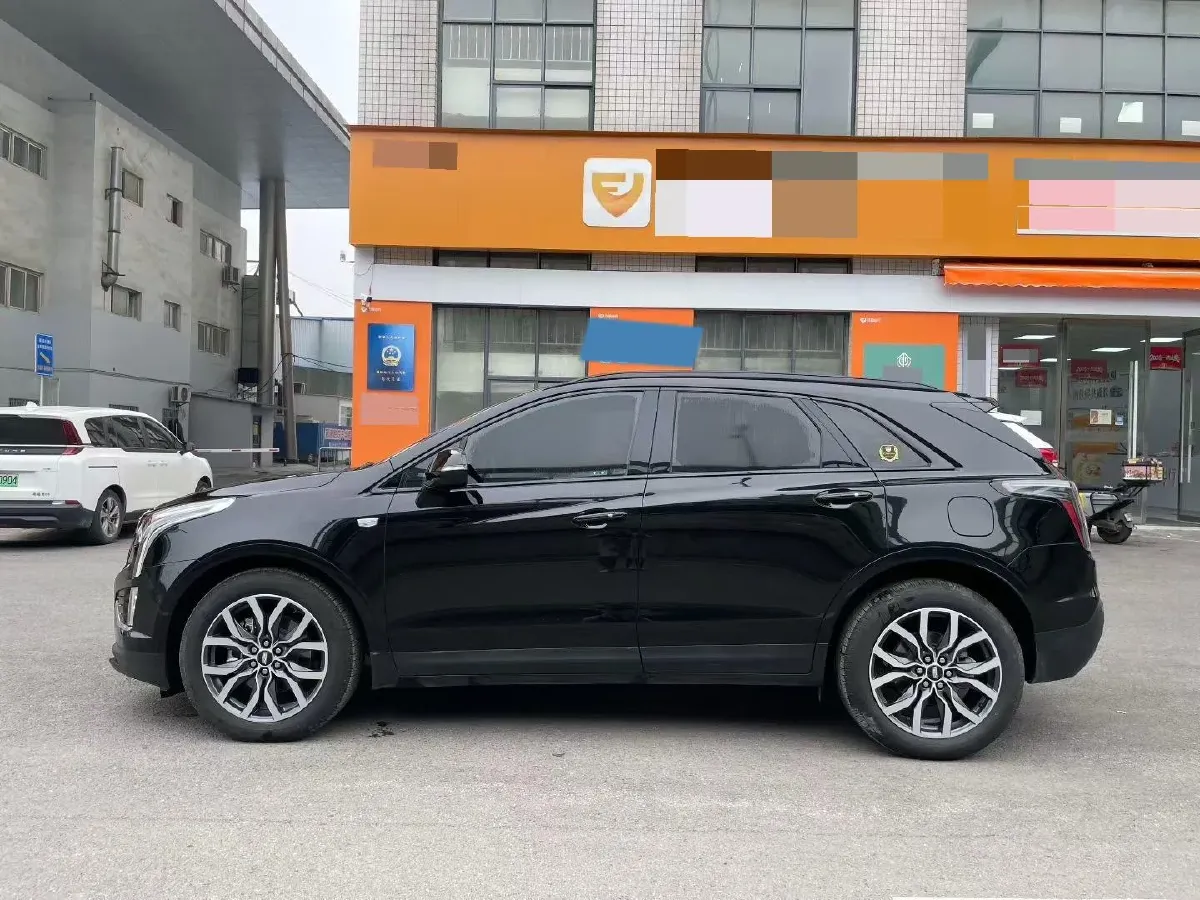 2024 Cadillac XT5 2.0T 237HP L4 9AT,autocango,china used car exporter,china ev exporter,chinese used car exporter,chinese used ev exporter