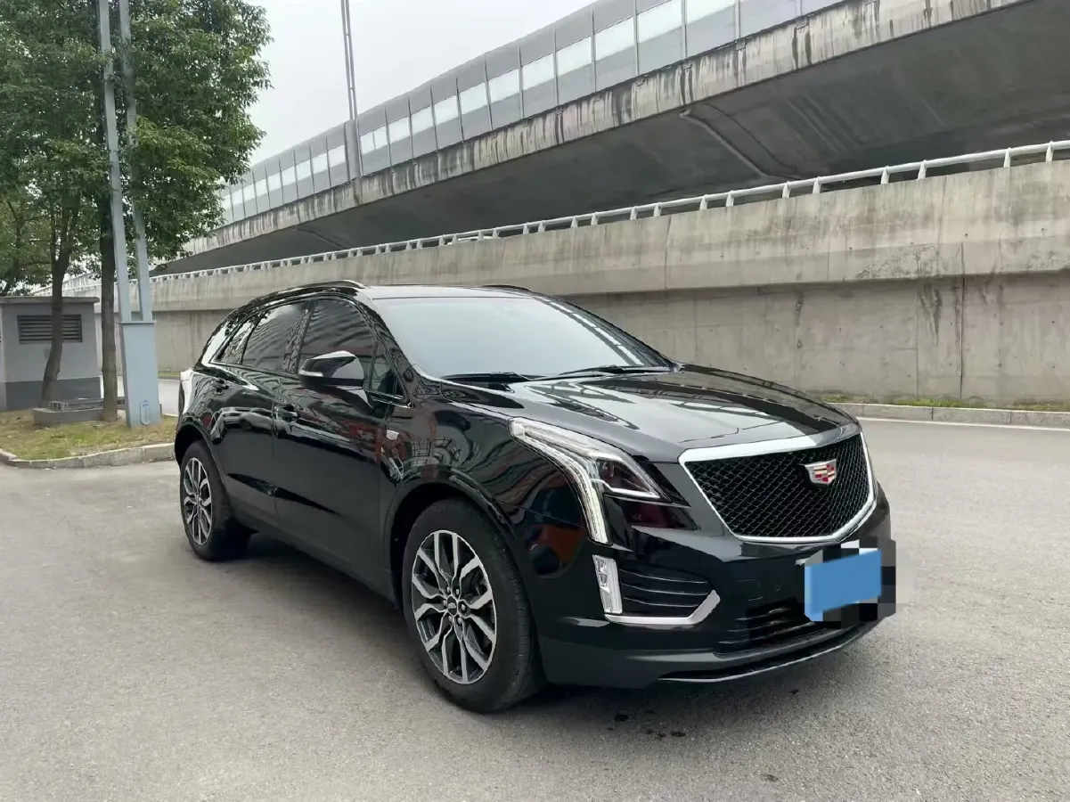 2024 Cadillac XT5 2.0T 237HP L4 9AT,autocango,china used car exporter,china ev exporter,chinese used car exporter,chinese used ev exporter