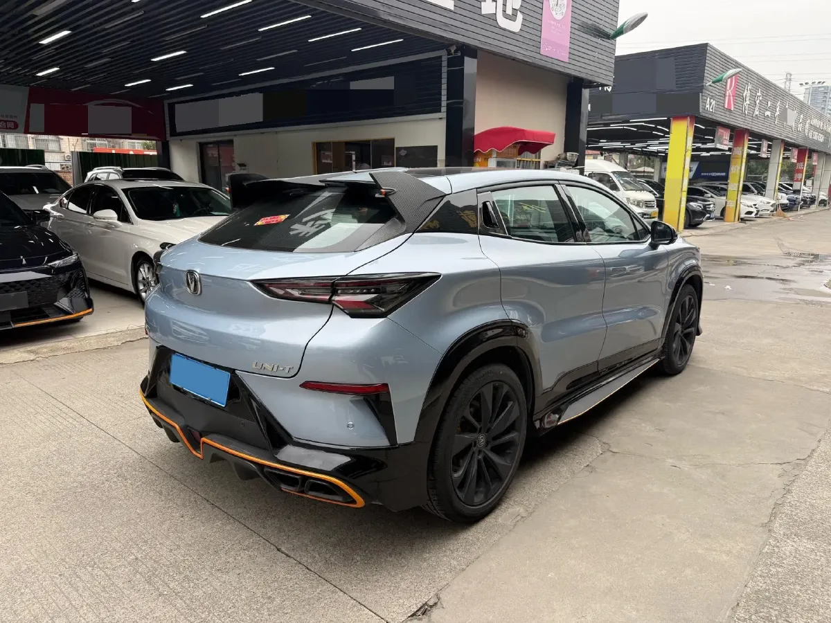 2022 ChangAn UNI-T 1.5T 188HP L4 7DCT,autocango,china used car exporter,china ev exporter,chinese used car exporter,chinese used ev exporter