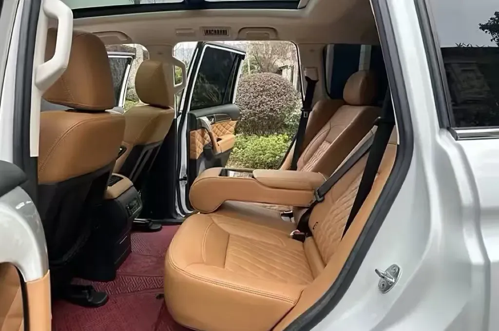 2020 Haval H9 2.0T 224HP L4 8AT,autocango,china used car exporter,china ev exporter,chinese used car exporter,chinese used ev exporter