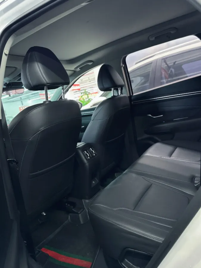 2023 Hyundai Tucson 1.5T 200HP L4 8AT,autocango,china used car exporter,china ev exporter,chinese used car exporter,chinese used ev exporter