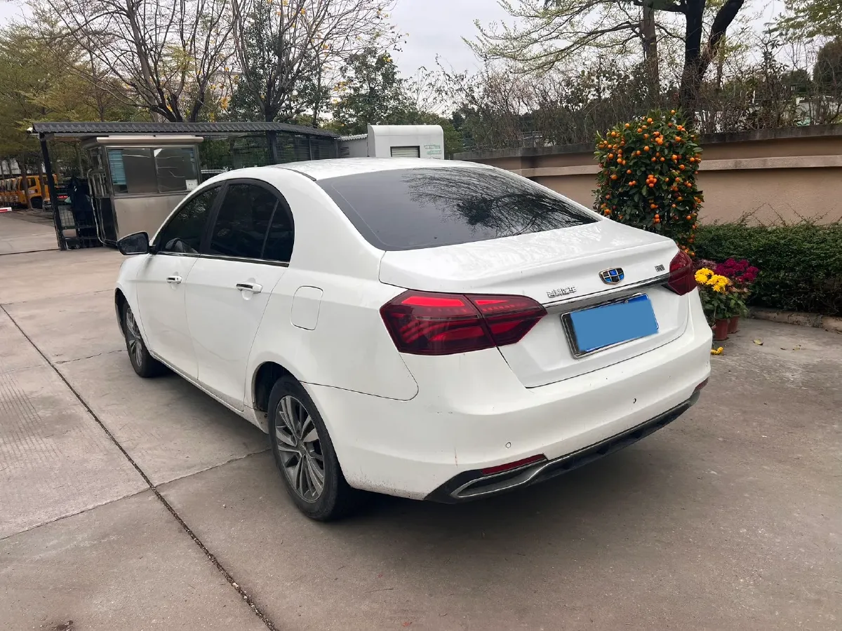 2019 Geely Emgrand 1.5L 109HP L4 5MT,autocango,china used car exporter,china ev exporter,chinese used car exporter,chinese used ev exporter