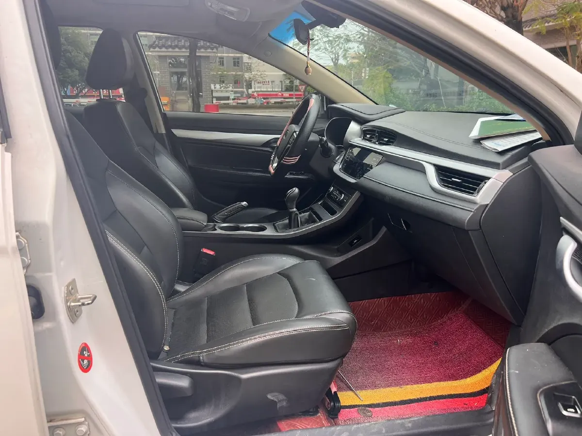 2019 Geely Emgrand 1.5L 109HP L4 5MT,autocango,china used car exporter,china ev exporter,chinese used car exporter,chinese used ev exporter