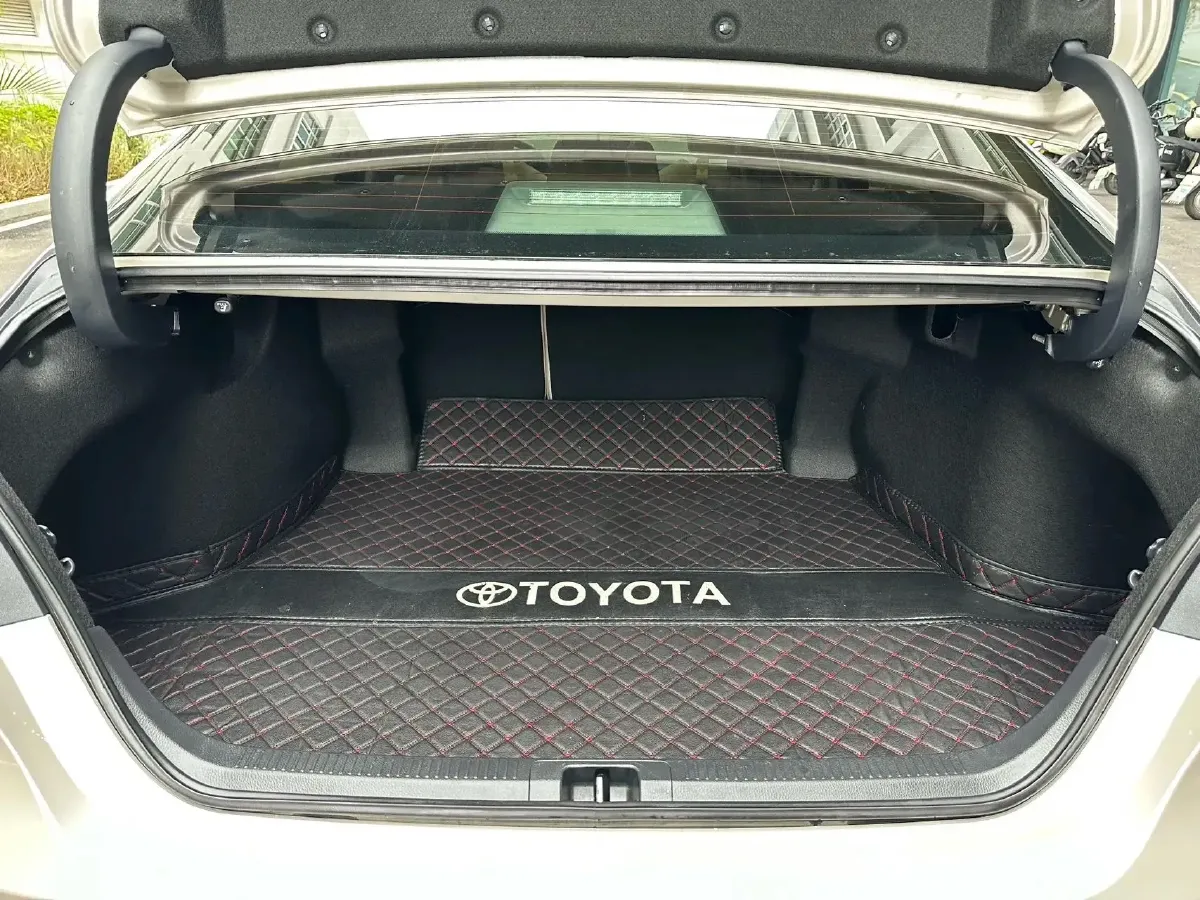 2019 Toyota Camry 2.5L 209HP L4 8AT,autocango,china used car exporter,china ev exporter,chinese used car exporter,chinese used ev exporter