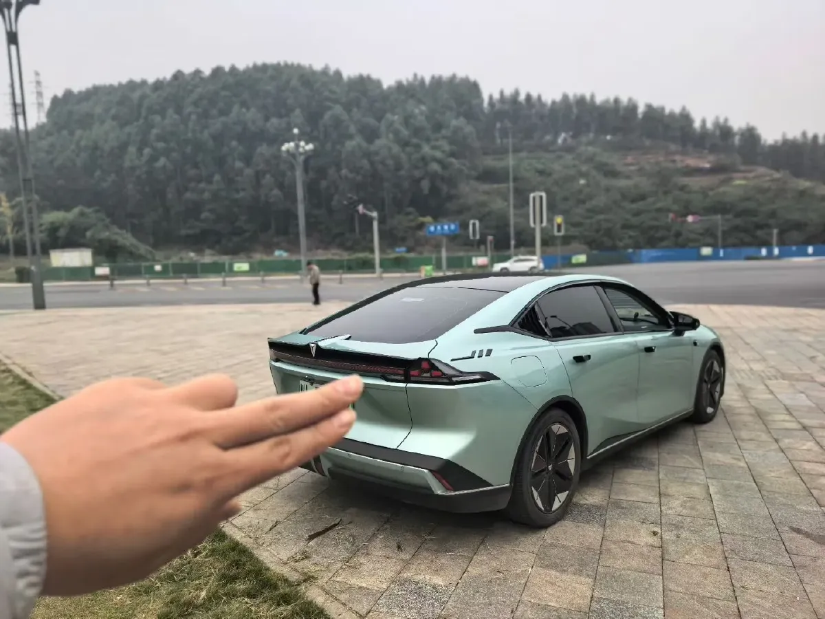 2023 Deepal SL03 BEV 58.1KWH,autocango,china used car exporter,china ev exporter,chinese used car exporter,chinese used ev exporter