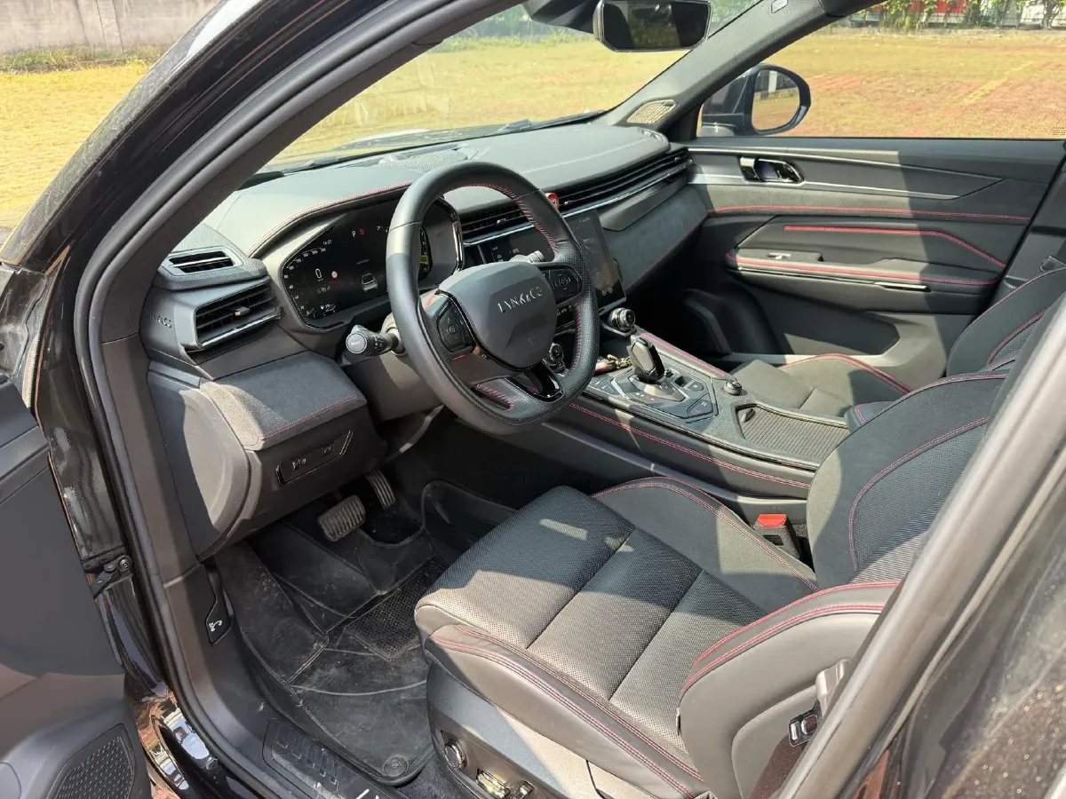 2022 LYNK&CO 05 2.0T 254HP L4 8AT,autocango,china used car exporter,china ev exporter,chinese used car exporter,chinese used ev exporter