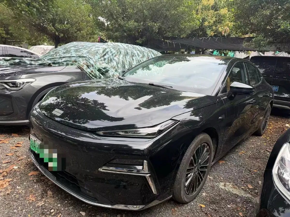 2025 Geely Galaxy Starshine 8 1.5L 112HP L4 1DHT PHEV,autocango,china used car exporter,china ev exporter,chinese used car exporter,chinese used ev exporter