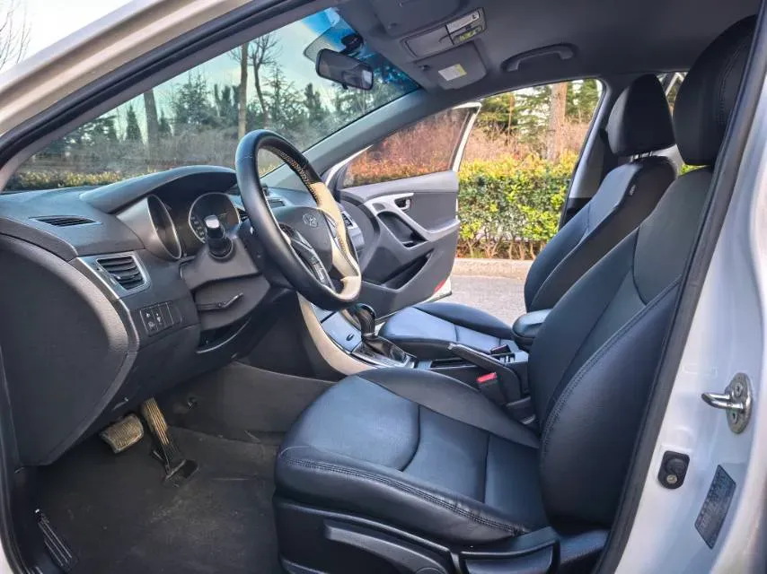 2016 Hyundai Elantra 1.6L 128HP L4 6AT,autocango,china used car exporter,china ev exporter,chinese used car exporter,chinese used ev exporter