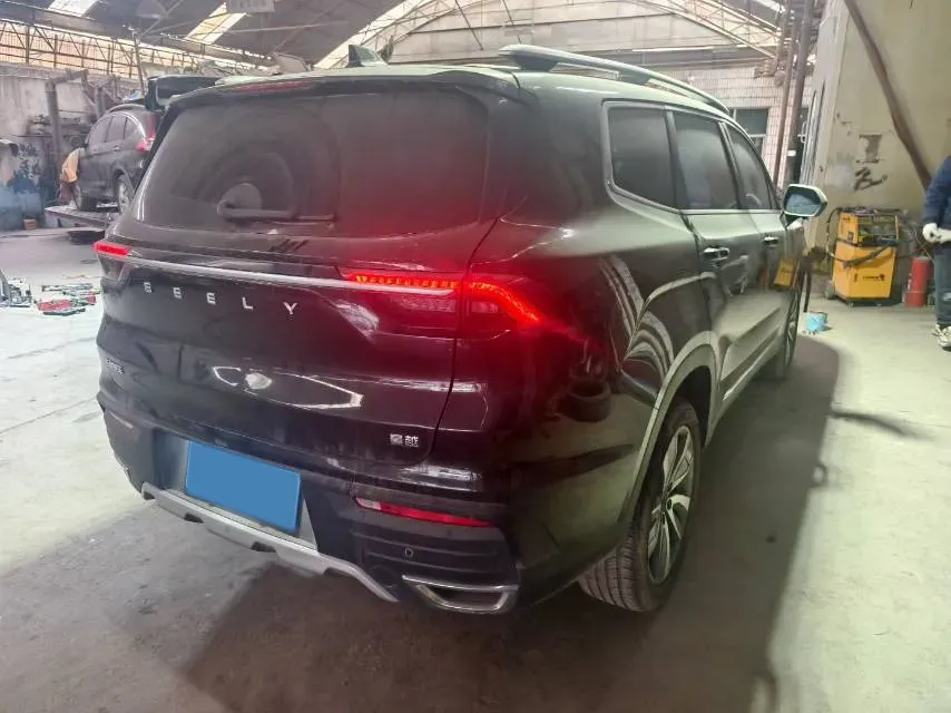 2022 Geely Okavango 1.8T 184HP L4 7DCT,autocango,china used car exporter,china ev exporter,chinese used car exporter,chinese used ev exporter