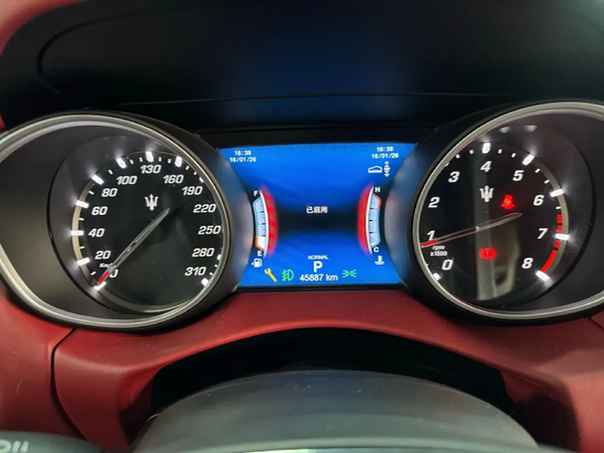 2021 Maserati Levante 3.0T 350HP V6 8AT,autocango,china used car exporter,china ev exporter,chinese used car exporter,chinese used ev exporter