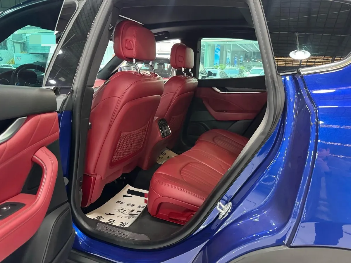 2021 Maserati Levante 3.0T 350HP V6 8AT,autocango,china used car exporter,china ev exporter,chinese used car exporter,chinese used ev exporter