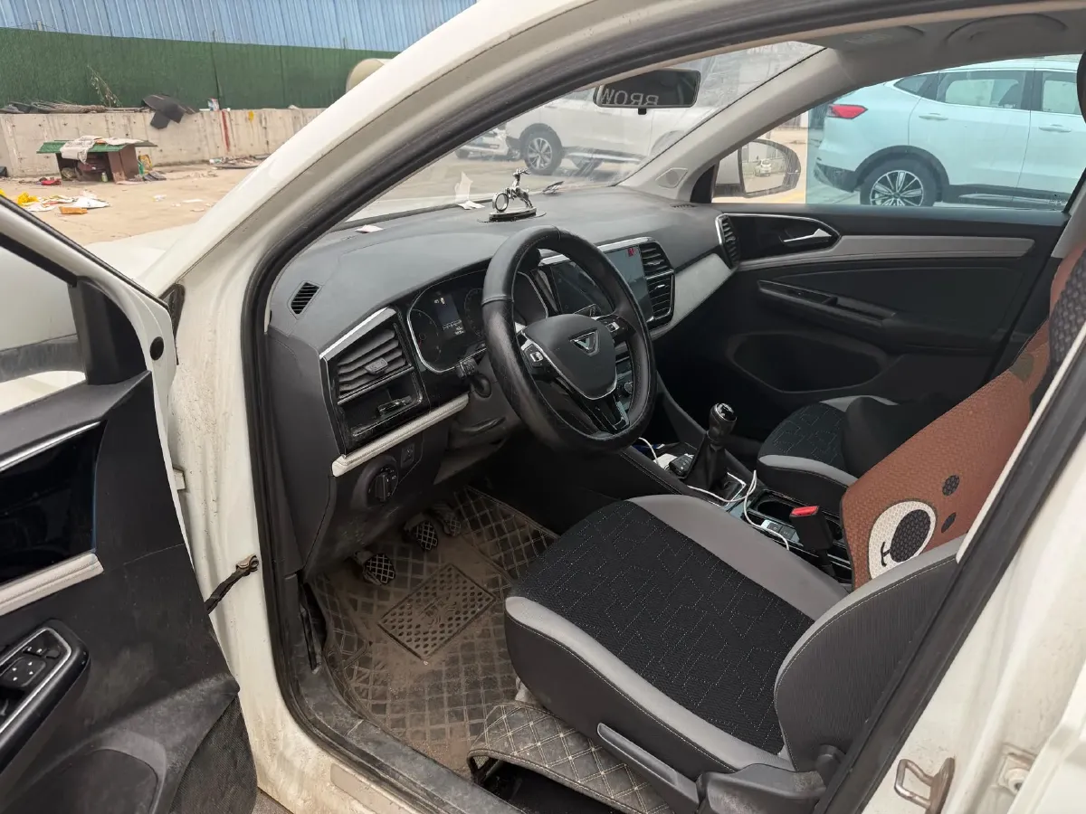 2022 Jetta VS5 1.4T 150HP L4 5MT,autocango,china used car exporter,china ev exporter,chinese used car exporter,chinese used ev exporter