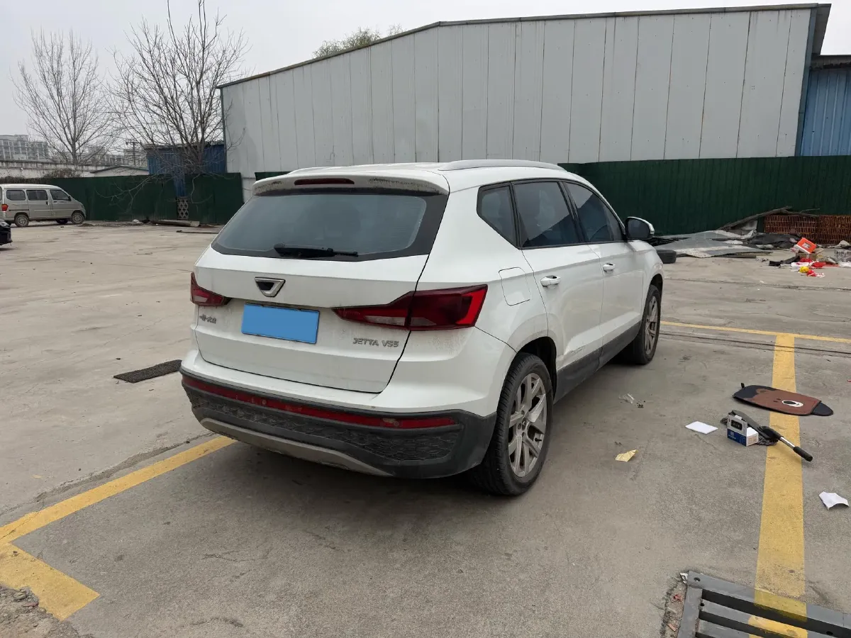 2022 Jetta VS5 1.4T 150HP L4 5MT,autocango,china used car exporter,china ev exporter,chinese used car exporter,chinese used ev exporter