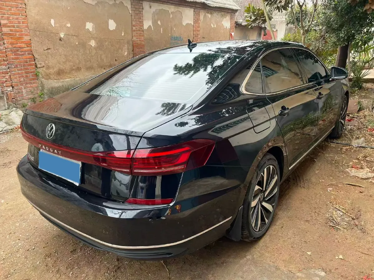 2025 Volkswagen Passat 2.0T 186HP L4 7DCT,autocango,china used car exporter,china ev exporter,chinese used car exporter,chinese used ev exporter