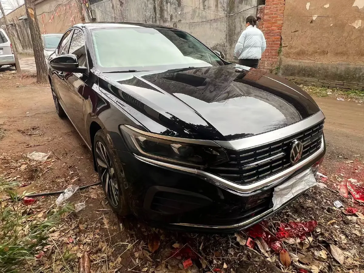 2025 Volkswagen Passat 2.0T 186HP L4 7DCT,autocango,china used car exporter,china ev exporter,chinese used car exporter,chinese used ev exporter