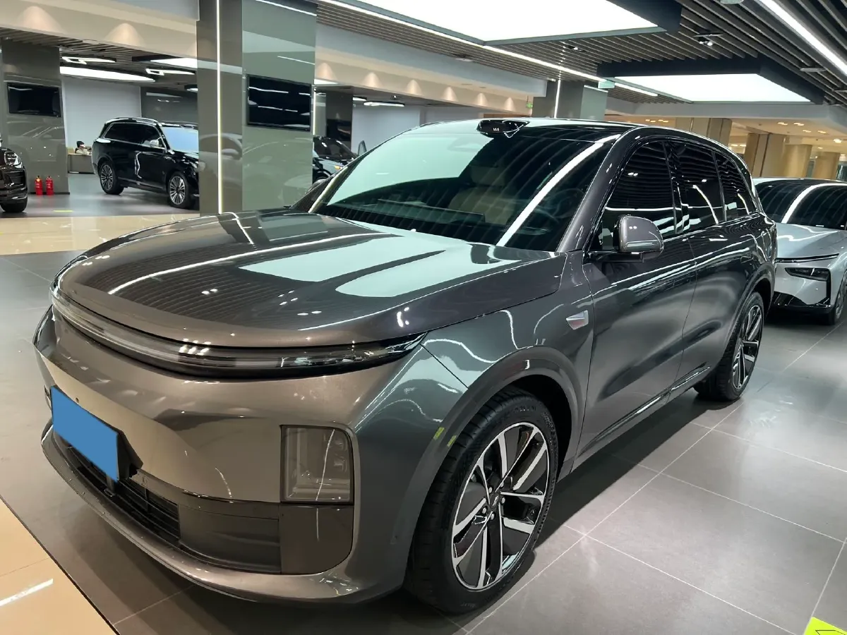2024 Li L6 Range Extended 154HP L4 REEV 36.8KWH,autocango,china used car exporter,china ev exporter,chinese used car exporter,chinese used ev exporter