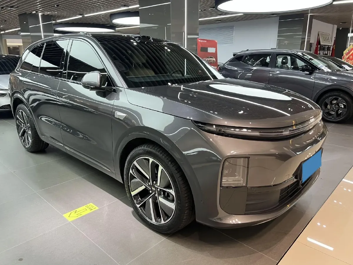 2024 Li L6 Range Extended 154HP L4 REEV 36.8KWH,autocango,china used car exporter,china ev exporter,chinese used car exporter,chinese used ev exporter
