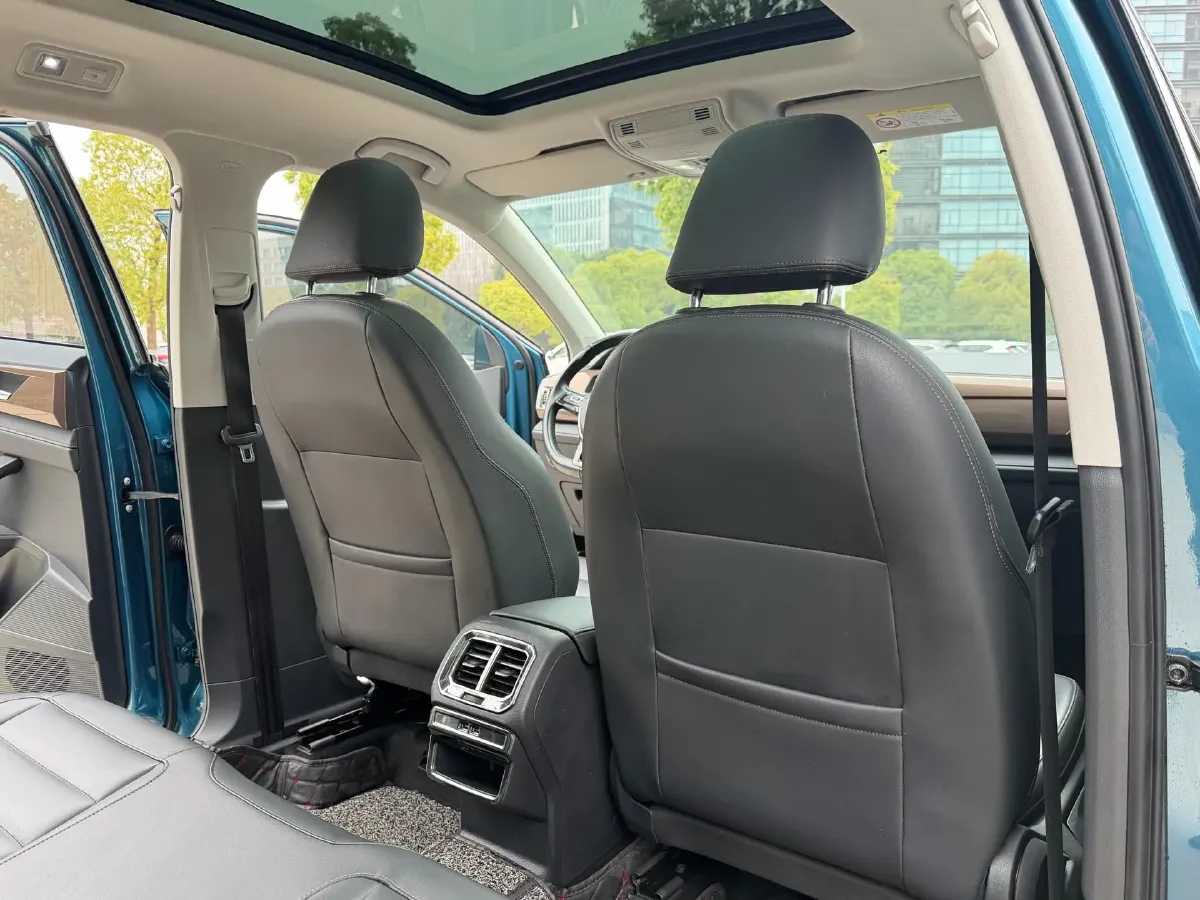 2020 Volkswagen Tharu 1.4T 150HP L4 7DCT,autocango,china used car exporter,china ev exporter,chinese used car exporter,chinese used ev exporter